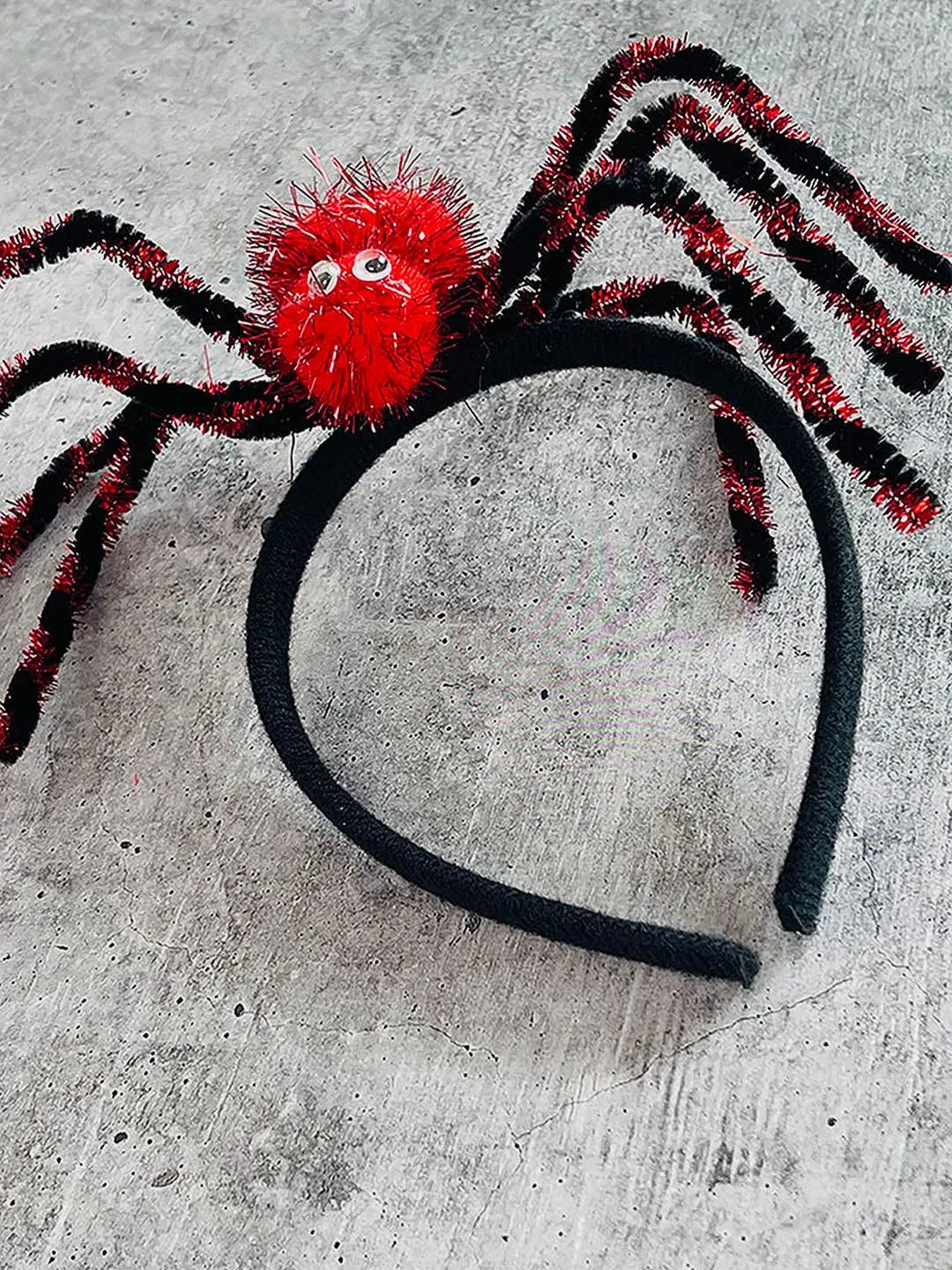 Little Surprise Box Red Spider Long Tentacles Headband Unique Halloween Party Hair Accessory