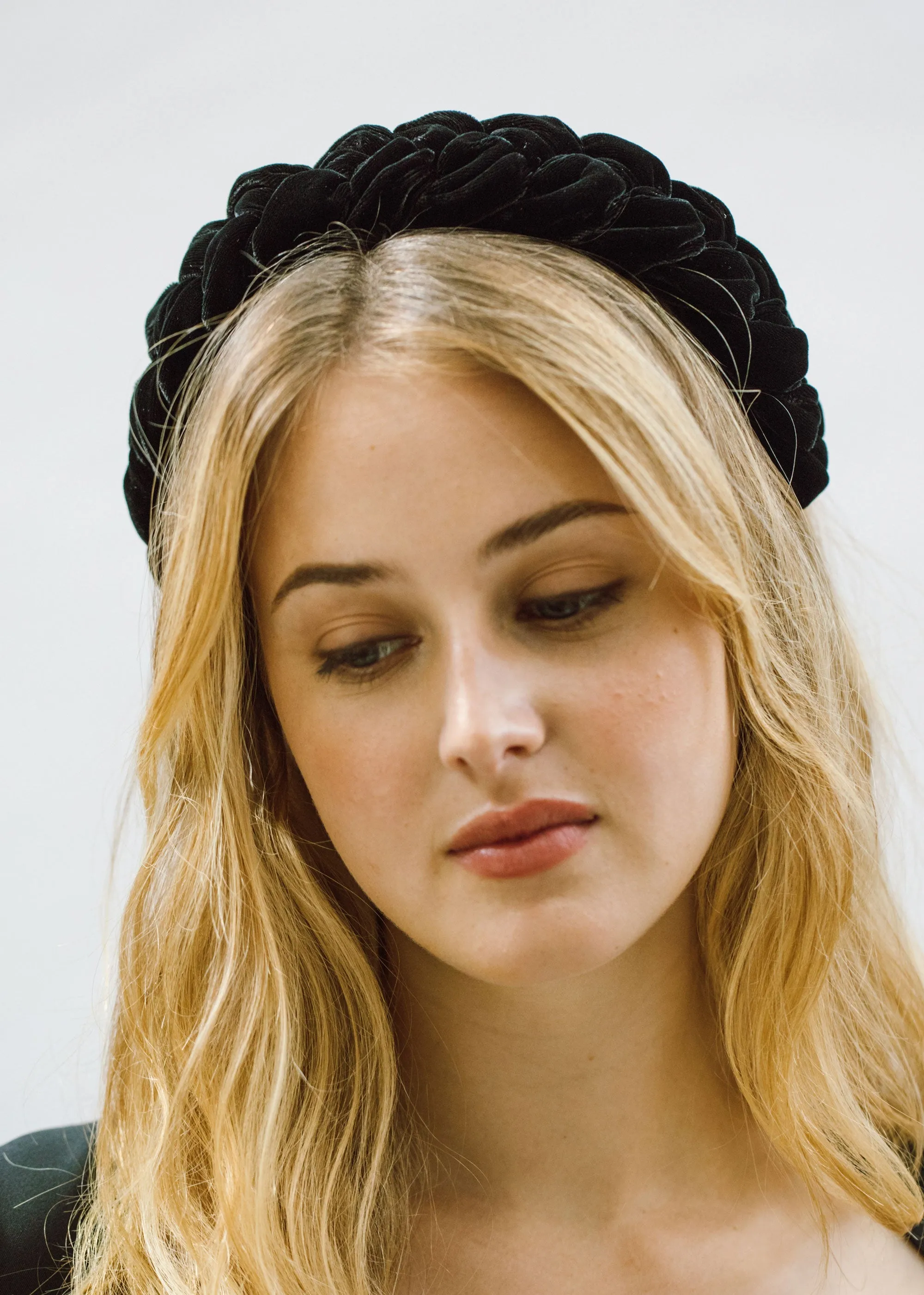 Lorelei Headband in Velvet -- Black