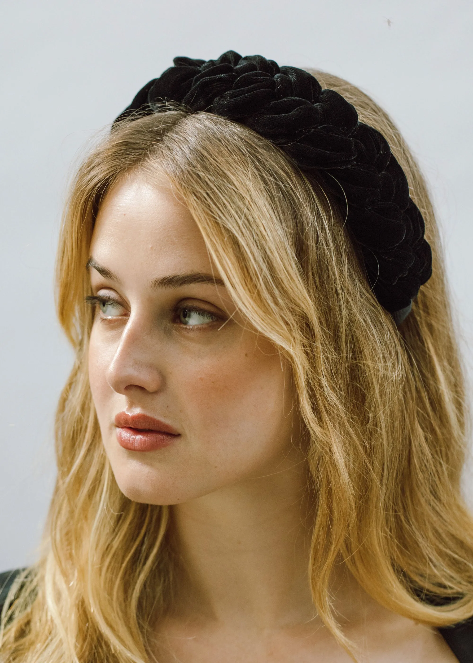 Lorelei Headband in Velvet -- Black