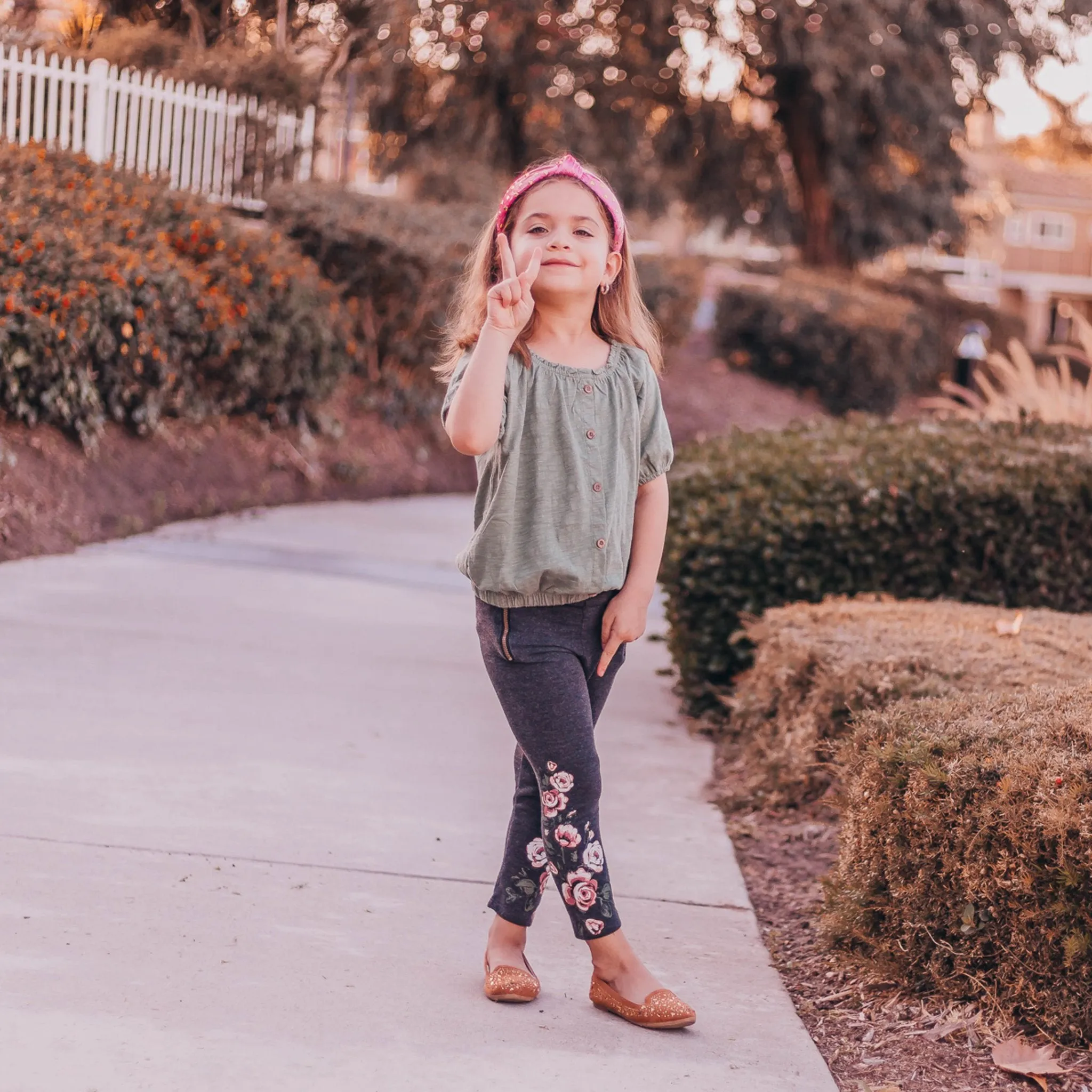 Metal Heart Studded Velvet Knot Headband