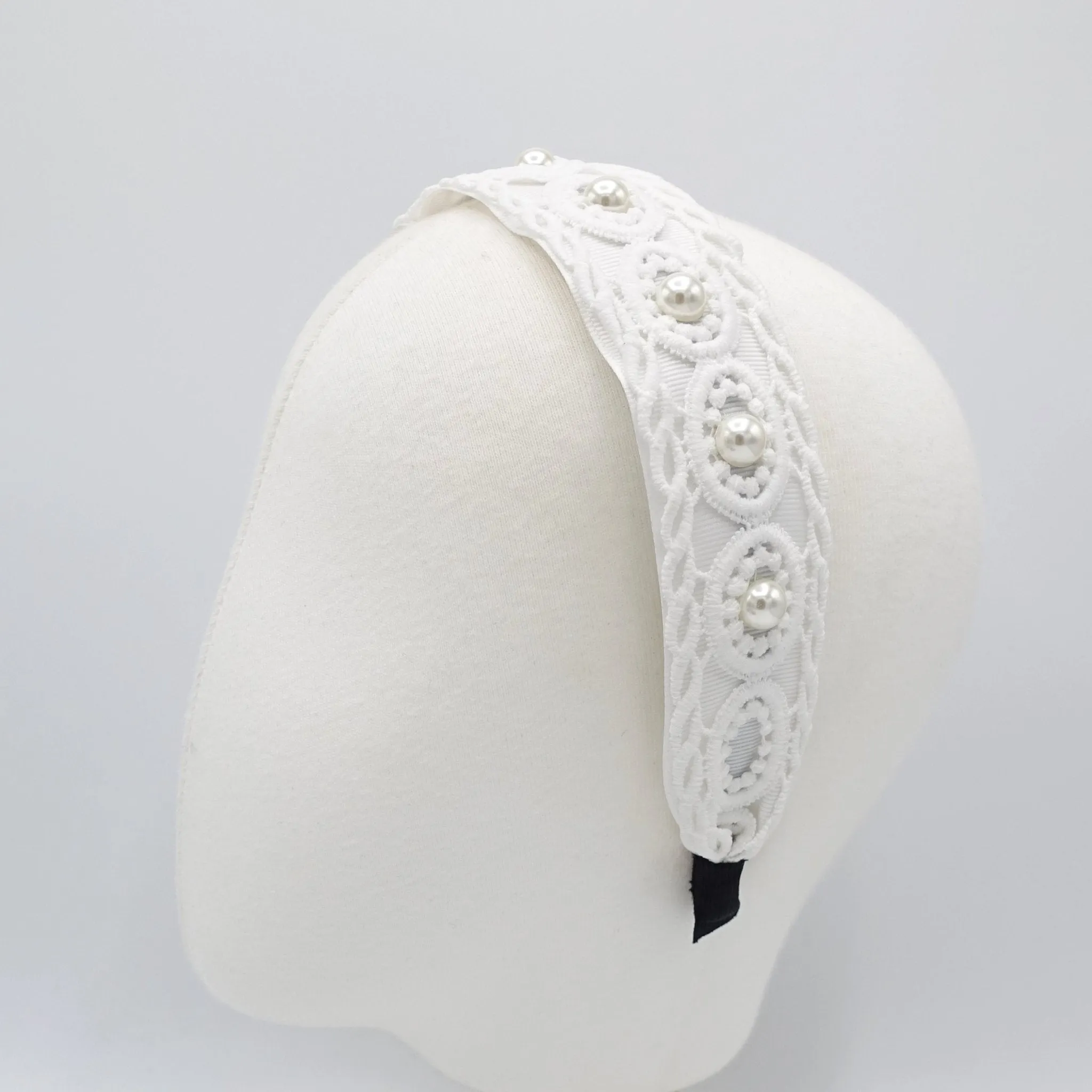 pearl embellished circle ellipse headband for women